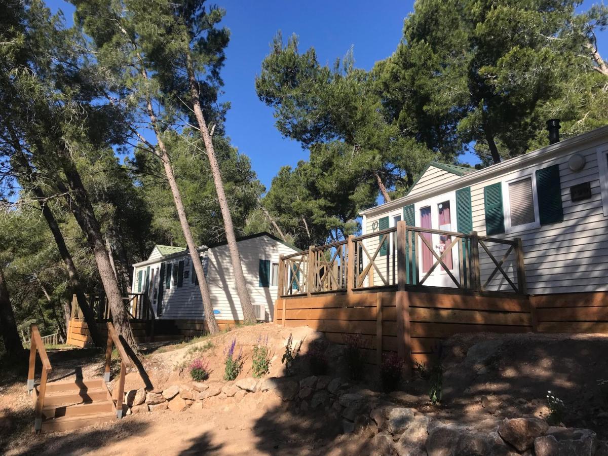 Camping Le Bois De Pins แซลส์เลอชาโต ภายนอก รูปภาพ